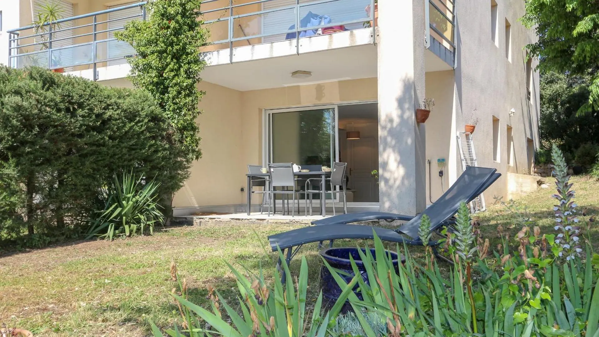 Charming & Bright Flat With Ac Garden 300M And Closed Garage - Benakey Cannes 0*,